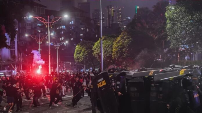 Aksi demonstrasi