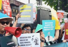 AJI Jakarta Gelar Aksi Solidaritas Dukung Tempo Lawan Gugatan Rp200 Miliar oleh Menteri Pertanian