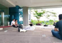 Ketidakhadiran Rektor dan Jajaran Warek, Membuat 13 Tuntutan Mahasiswa Menggantung