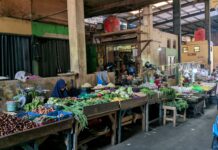 Rupiah Melemah, Pedagang Kecil dan Sektor Riil Kian Terjepit